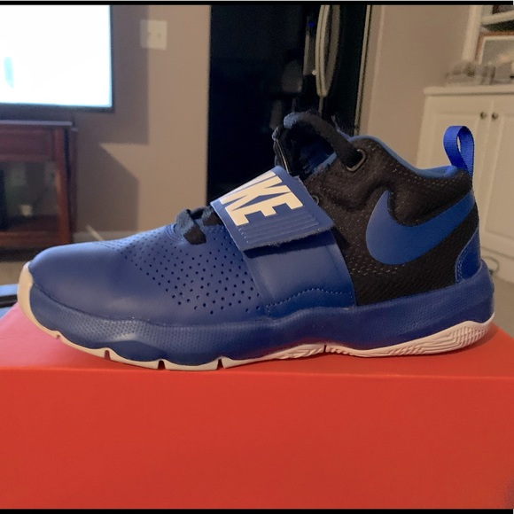 Brand New in box Nike Team Hustle